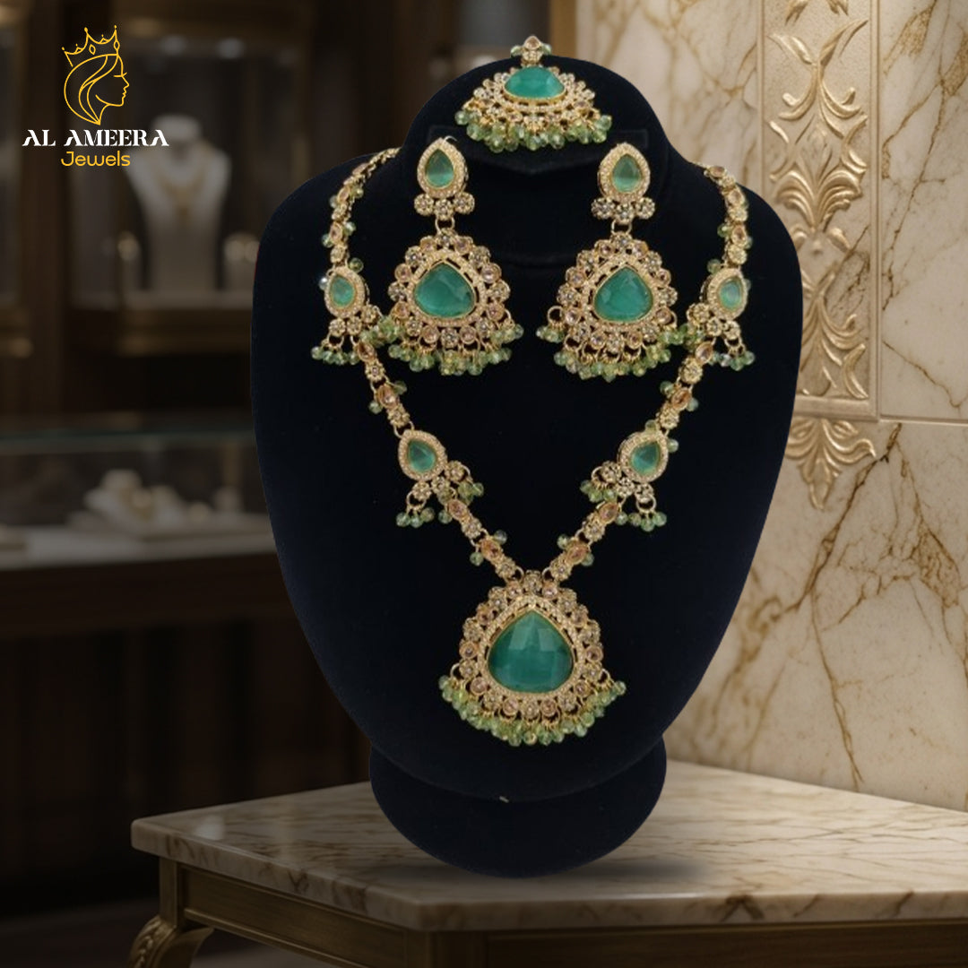 Vintage Emerald Teardrop Mala Set